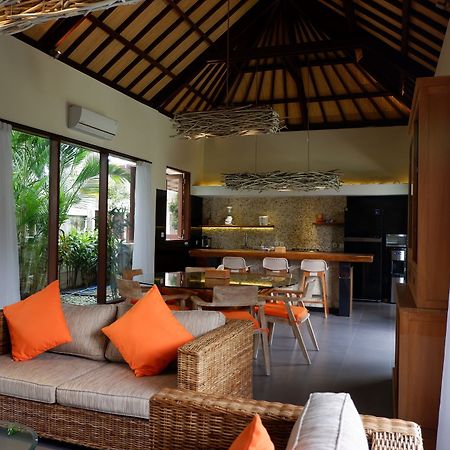 Villa Intan Bali Legian Extérieur photo